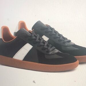 Beckett Simonon Morgen Trainers